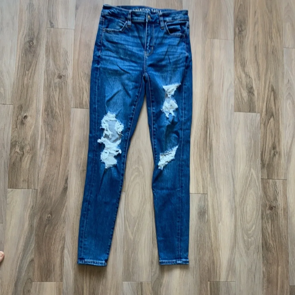 American Eagle next level stretch distressed hi rise jegging size 4 regular